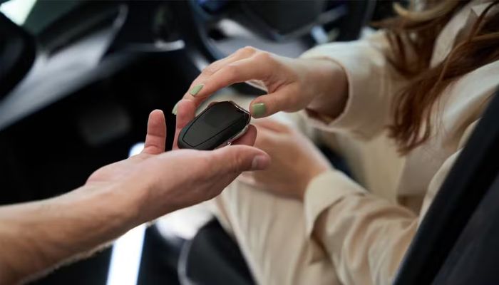 Carro de R$ 20 mil, dívida de R$ 64 mil: como evitar um mau negócio ao financiar um veículo